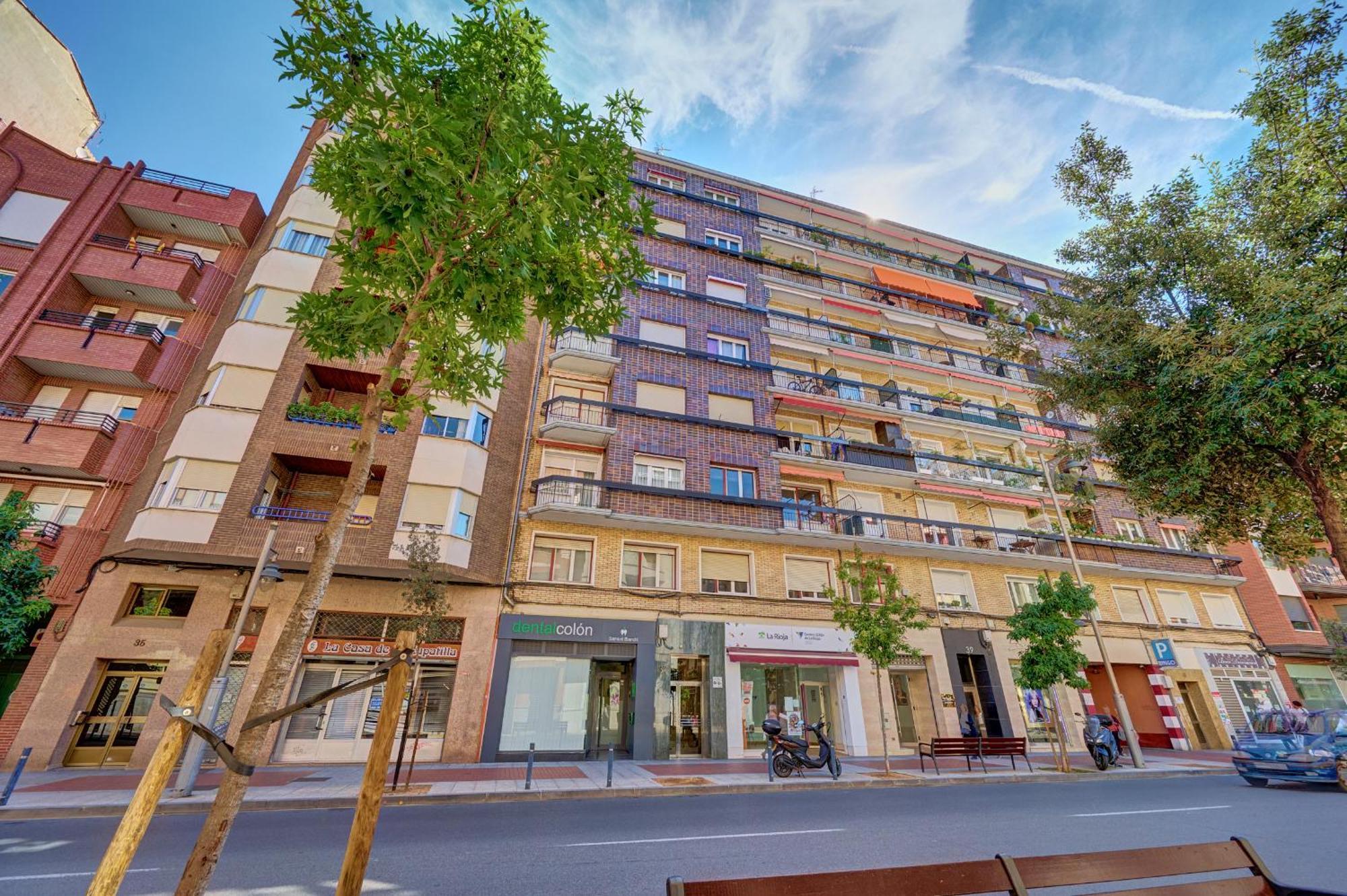 Apartamento Tempranillo Logrono By Clabao מראה חיצוני תמונה