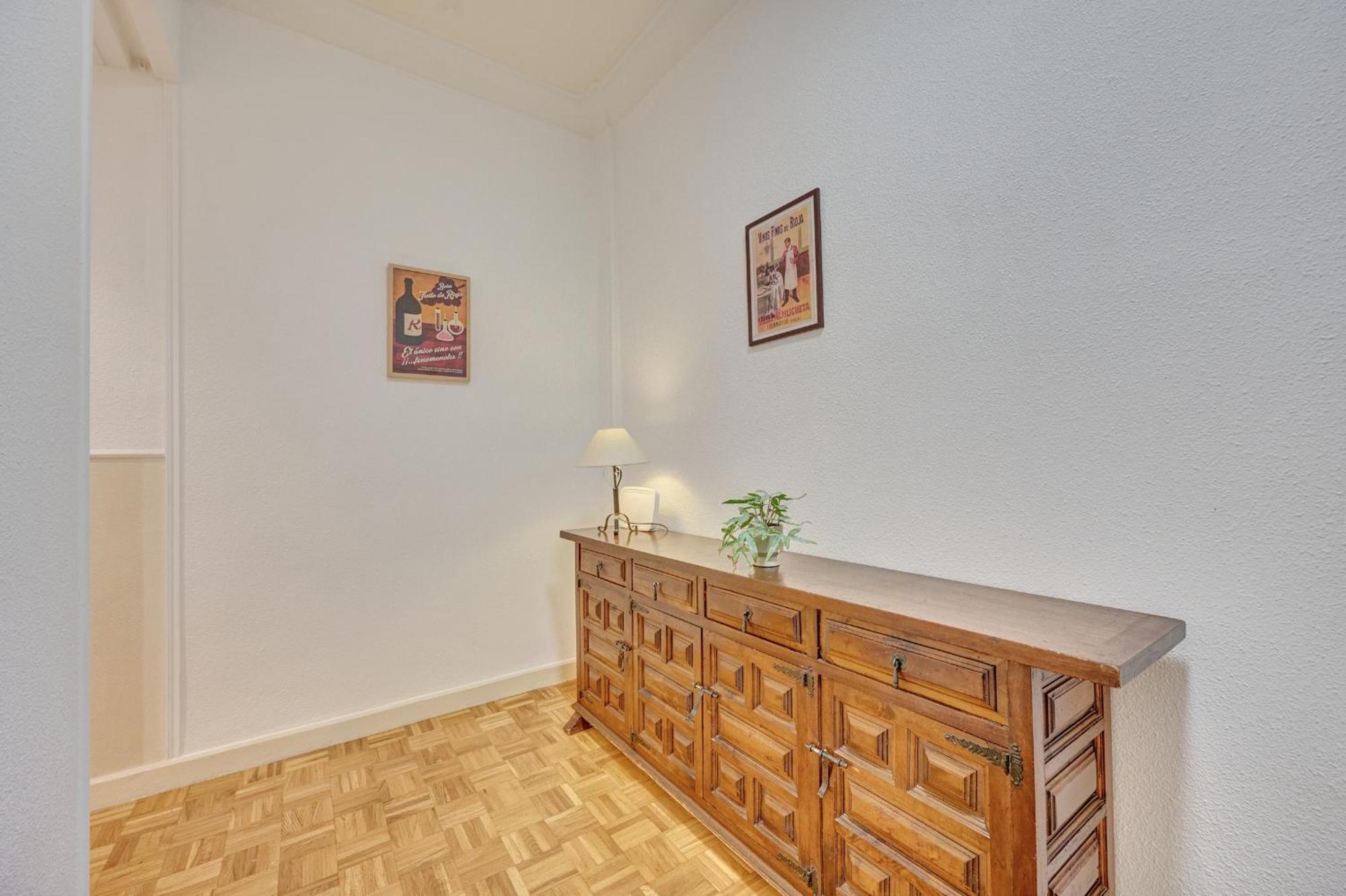 Apartamento Tempranillo Logrono By Clabao מראה חיצוני תמונה