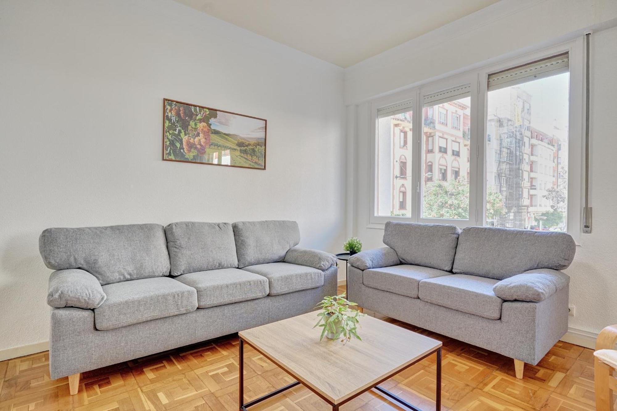 Apartamento Tempranillo Logrono By Clabao מראה חיצוני תמונה